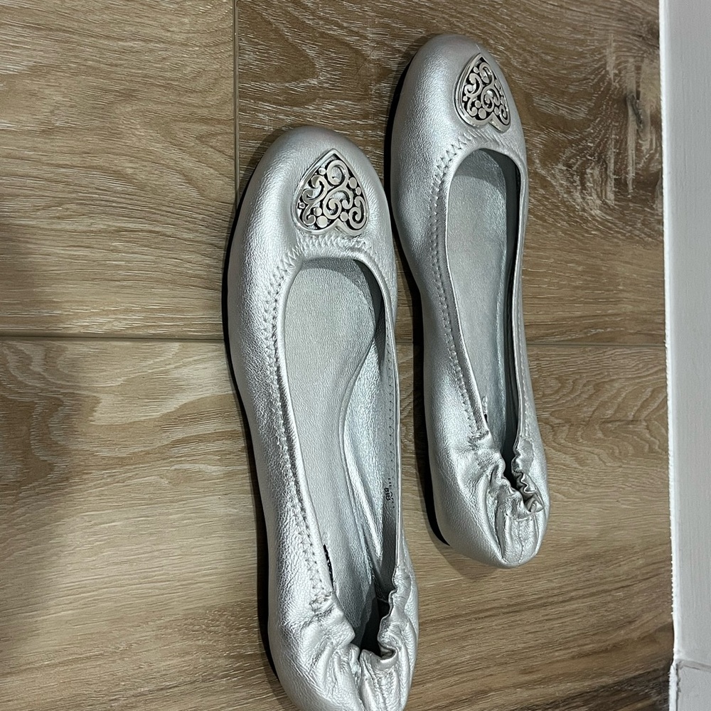 Brighton Silver Flats with Heart Accent - Picture 4 of 8